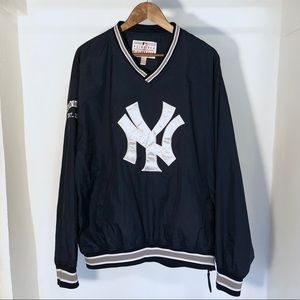 New York Yankees V-neck pull over jacket